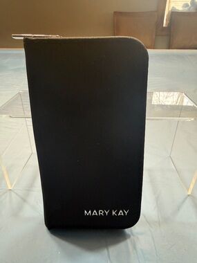 Mary Kay Black Travel Cosmetic Pouch